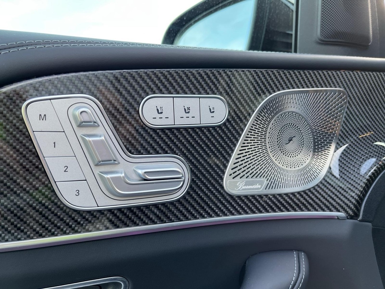 Mercedes-AMG GLS 63 — foto 21