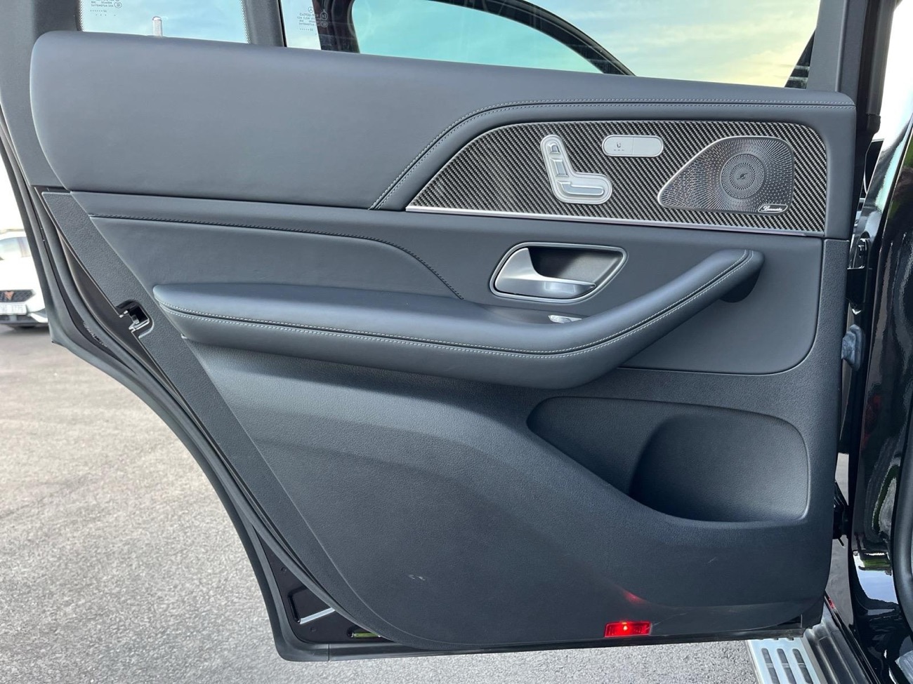 Mercedes-AMG GLS 63 — foto 23