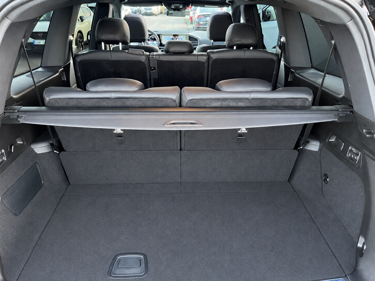 Mercedes-AMG GLS 63 — foto 25